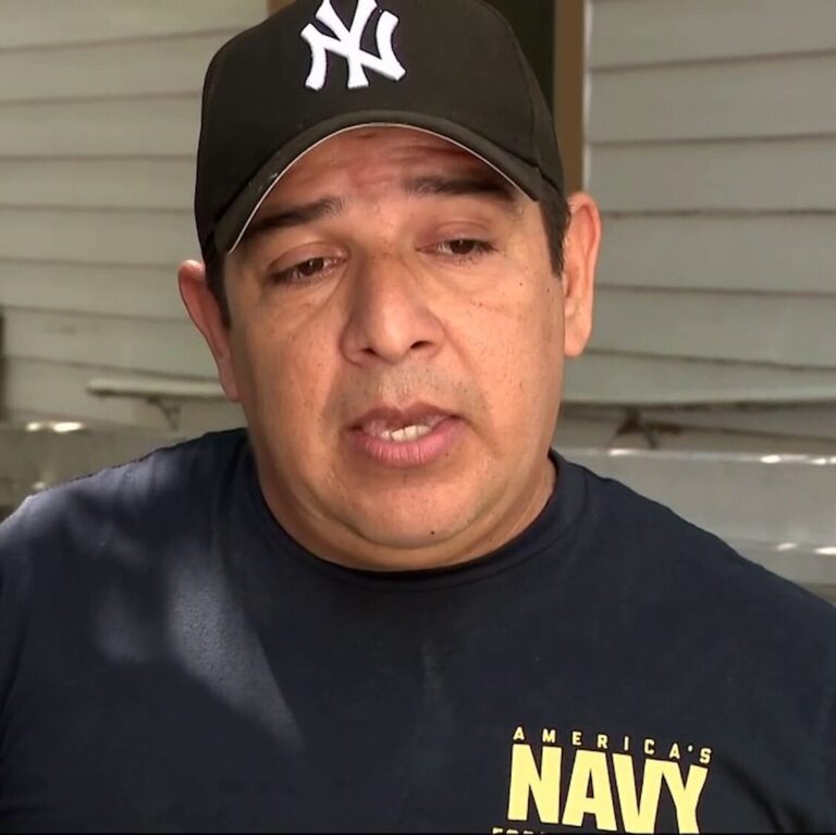 Luis Manuel Aviles